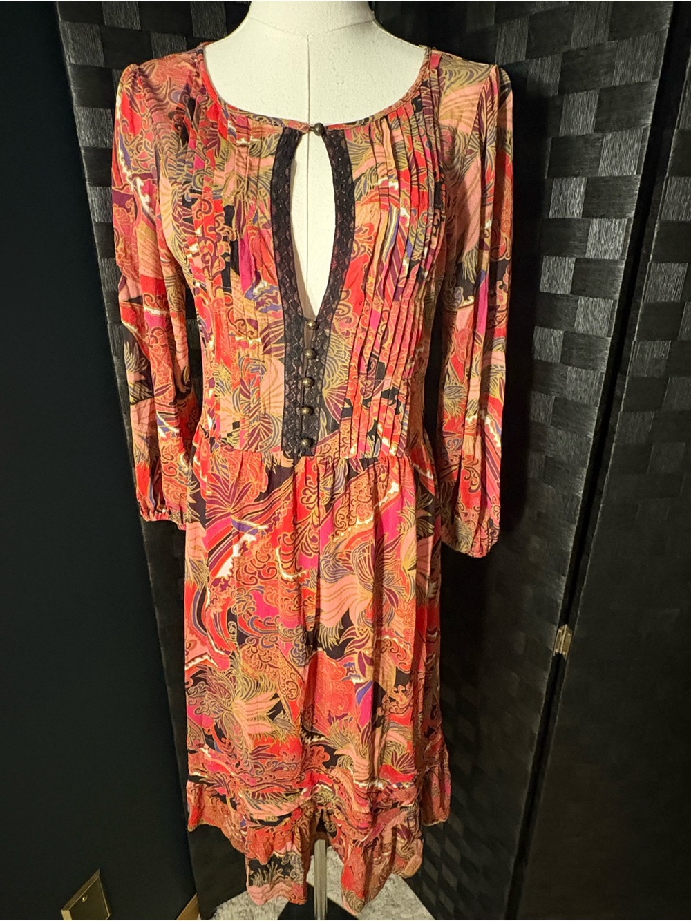 MNG by Mango Red Boho Paisley Peasant Dress Pleated Keyhole Cutout Ruffle M